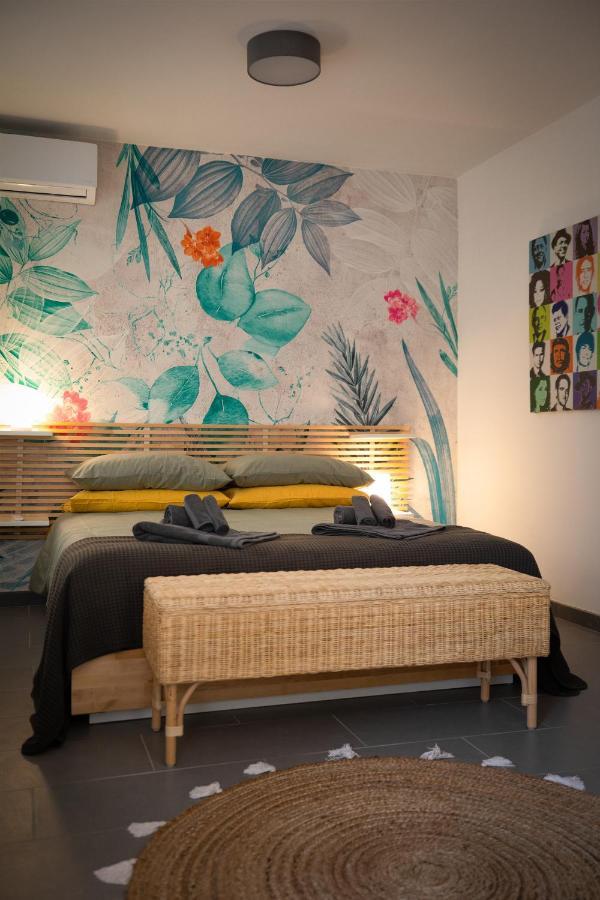 Via Calefati Land Apartment Bari